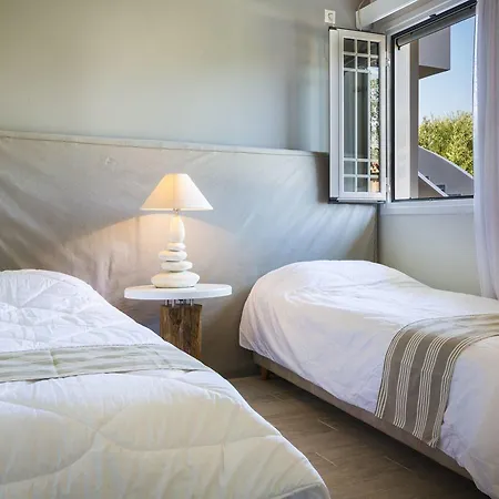 Olive Grove Apartment *